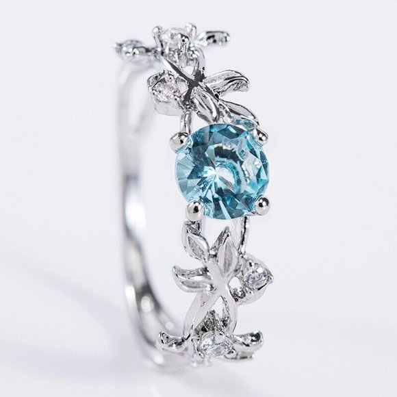 New 925 Silver Round Cut Aquamarine Ring - Picture 4 of 5